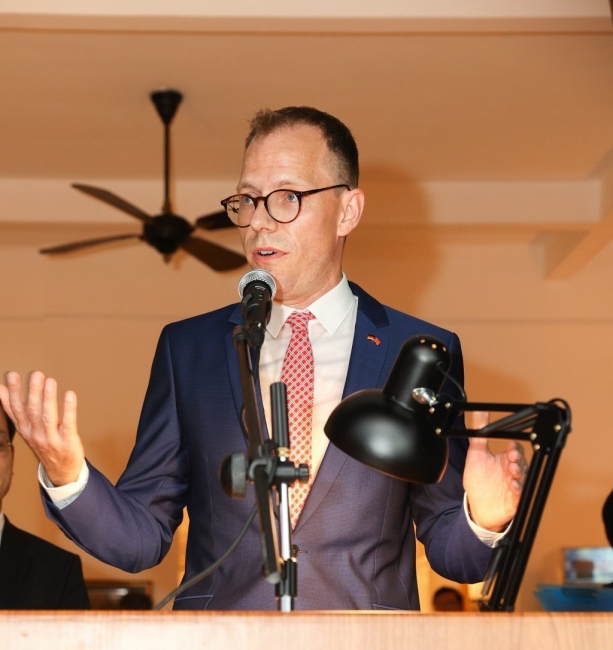 Đức muốn hợp tác chặt chẽ với Việt Nam trong lĩnh vực bảo vệ luật pháp quốc tế