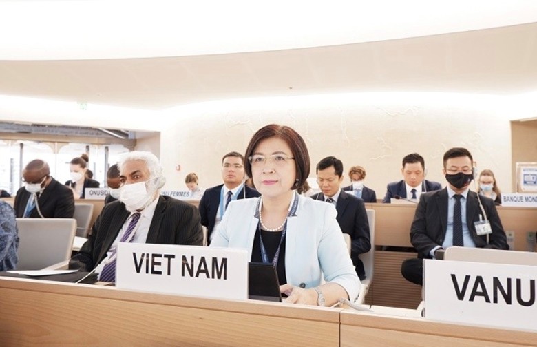 Việt Nam lấy con người là trung tâm của phát triển