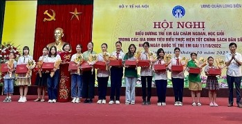 Hà Nội: Biểu dương 100 trẻ em nhân Ngày Quốc tế bé gái 11/10