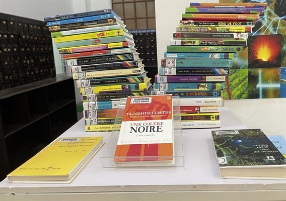 Hơn 600 cuốn sách tái hiện “Không gian sách tiếng Pháp” tại Hà Nội