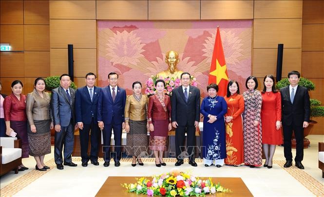 Củng cố và hợp tác toàn diện với Quốc hội Lào là ưu tiên cao nhất