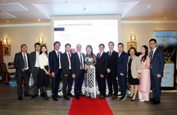 Đại hội Hội Doanh nghiệp Việt Nam tại Vương quốc Anh nhiệm kỳ 2022-2025 Đại hội Hội Doanh nghiệp Việt Nam tại Vương quốc Anh nhiệm kỳ 2022-2025