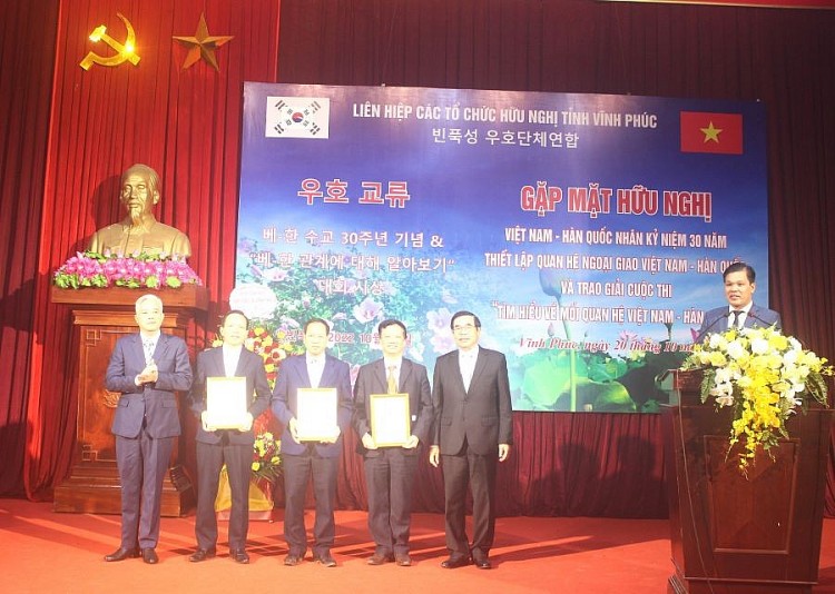 Hiệp Hội Doanh Nghiệp Hàn Quốc tiếp tục đồng hành cùng tỉnh Vĩnh Phúc Hiệp Hội Doanh Nghiệp Hàn Quốc tiếp tục đồng hành cùng tỉnh Vĩnh Phúc