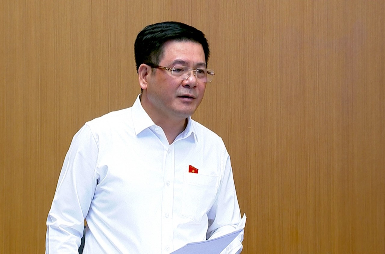 Bộ trưởng Bộ Công Thương Nguyễn Hồng Diên (Ảnh: Bộ Công thương).