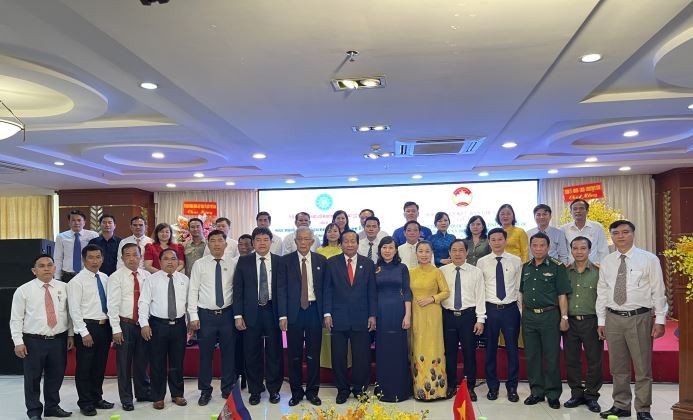 Bình Phước và ba tỉnh của Campuchia ký kết Bản ghi nhớ về công tác Mặt trận