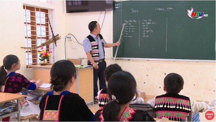Nghệ An phấn đấu đến năm 2030, 100% giáo viên dạy tiếng Mông, tiếng Thái có trình độ chuẩn đào tạo