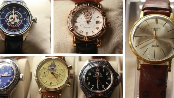 Sưu tập đồng hồ Liên Xô cũ: Níu giữ một thủa vàng son