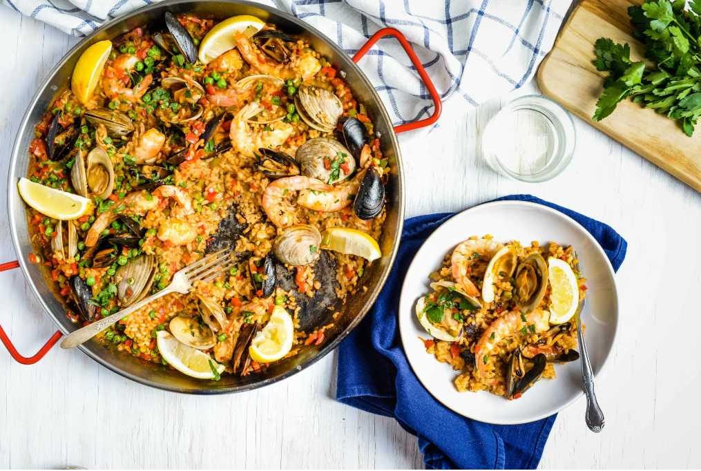 Món hải sản Paella (Ảnh: homemakershabitat)