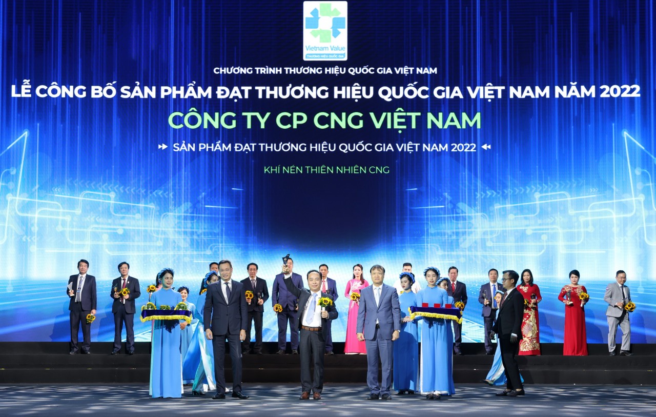 Công ty CP CNG Việt Nam nhận vinh danh Thương hiệu quốc gia Việt Nam năm 2022.