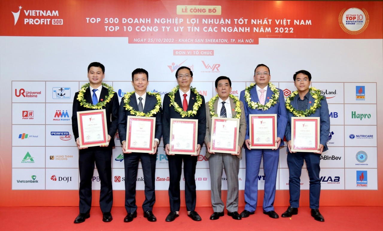 Các doanh nghiệp Dầu khí tôn vinh thương hiệu của ngành tại Lễ trao giải Profit500 Việt Nam năm 2022.
