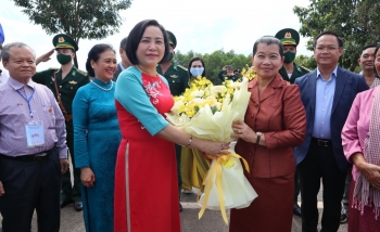 Thăm Cụm công trình lưu niệm hành trình cứu nước của Thủ tướng Hun Sen