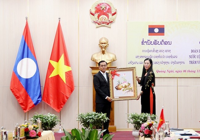 Sekong (Lào) thúc đẩy hợp tác với Quảng Ngãi (Việt Nam) trên tất cả các lĩnh vực
