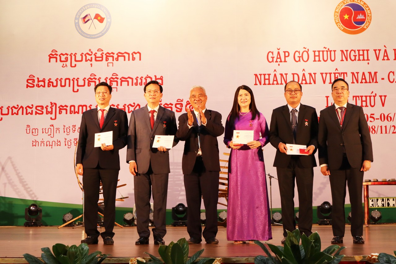 Minh chứng sinh động về tình đoàn kết, hữu nghị giữa nhân dân Việt Nam và Campuchia