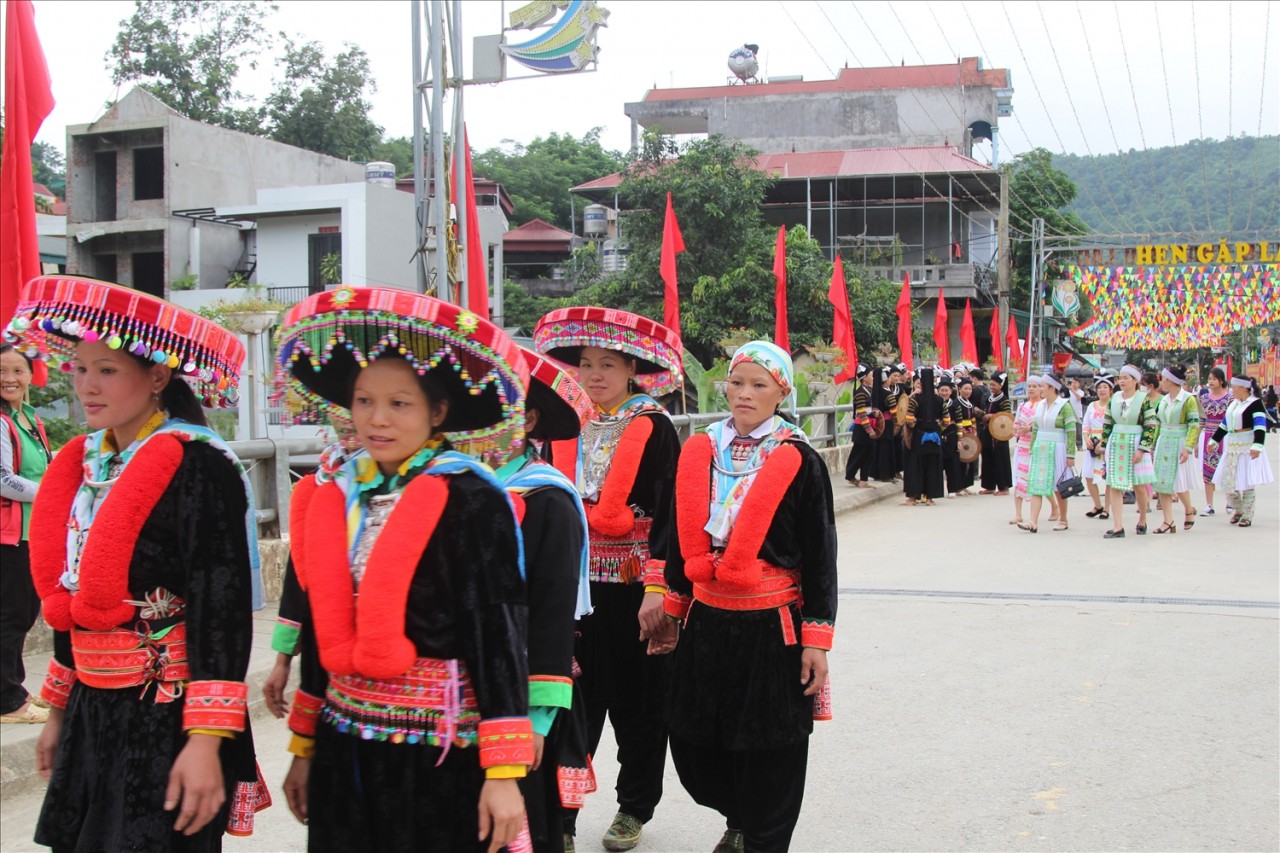 Sắc màu chợ phiên Bảo Lạc