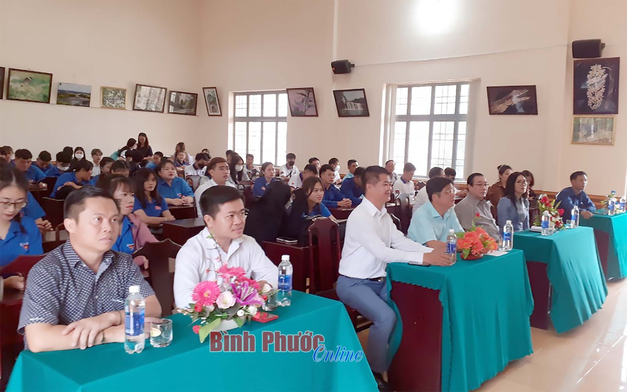 Giao lưu hữu nghị giữa thanh ni&ecirc;n, sinh vi&ecirc;n tỉnh B&igrave;nh Phước với sinh vi&ecirc;n Campuchia v&agrave; L&agrave;o