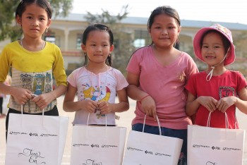 Trao tặng áo ấm cho 660 trẻ em tại huyện Quang Bình, tỉnh Hà Giang