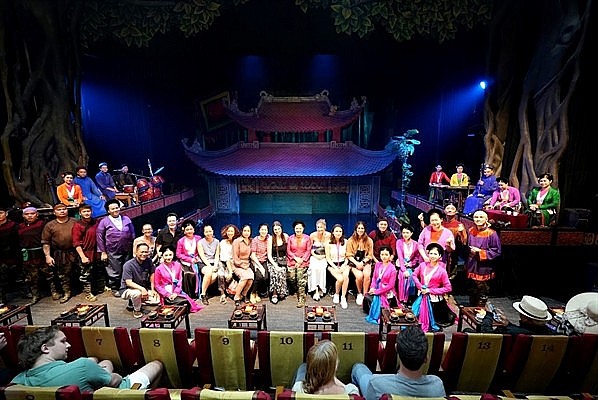 Đoàn famtrip quốc tế đầu tiên đến Hà Nội sau dịch Covid-19