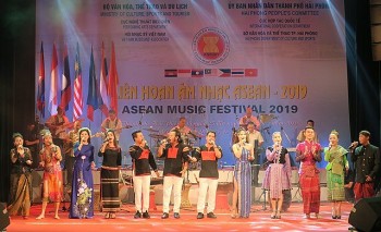 “Liên hoan Âm nhạc ASEAN – 2022" diễn ra từ ngày 19-24/12 tại TP. Hội An (Quảng Nam)