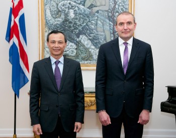 Tổng thống Iceland đánh giá cao sự phát triển của cộng đồng người Việt Nam