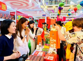 Sự kiện “Tuần hàng Việt Nam tại Thái Lan 2022” thu hút hơn 70 doanh nghiệp tham gia kết nối giao thương Sự kiện “Tuần hàng Việt Nam tại Thái Lan 2022” thu hút hơn 70 doanh nghiệp tham gia kết nối giao thương