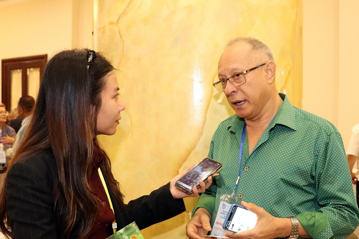 Ông Juan Pablo Acosta Garcia, Chủ tịch Liên hiệp các nhà báo vì hòa bình của Cộng hòa Dominica. (Ảnh: Thu Hà) Ông Juan Pablo Acosta Garcia, Chủ tịch Liên hiệp các nhà báo vì hòa bình của Cộng hòa Dominica. (Ảnh: Thu Hà)