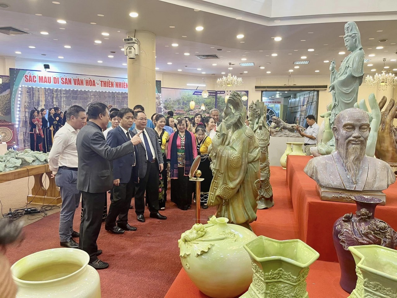 Quảng bá, tôn vinh giá trị các di sản thiên nhiên và văn hoá của Việt Nam