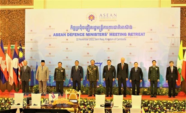 ASEAN cần nhất quán về lập trường nguyên tắc trong vấn đề Biển Đông | Chính trị | Vietnam+ (VietnamPlus)