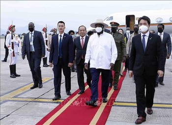 Tổng thống Cộng hòa Uganda bắt đầu chuyến thăm chính thức Việt Nam