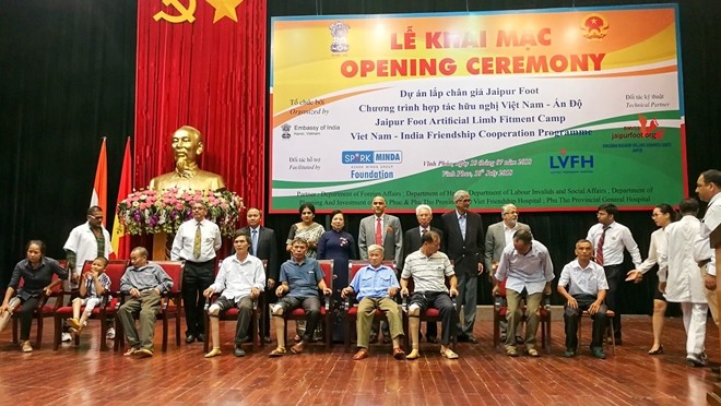 Ấn Độ hỗ trợ 2,4 tỷ đồng kỹ thuật lắp chi giả miễn phí cho 250 người khuyết tật tại tỉnh Đắk Lắk