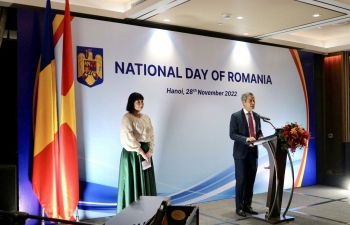 Lễ kỷ niệm 104 năm Ngày Quốc khánh Rumani