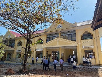 TP. Đà Nẵng bàn giao trường học hữu nghị 7 tỷ đồng cho Hội người Việt Nam tỉnh Champasak (Lào) TP. Đà Nẵng bàn giao trường học hữu nghị 7 tỷ đồng cho Hội người Việt Nam tỉnh Champasak (Lào)