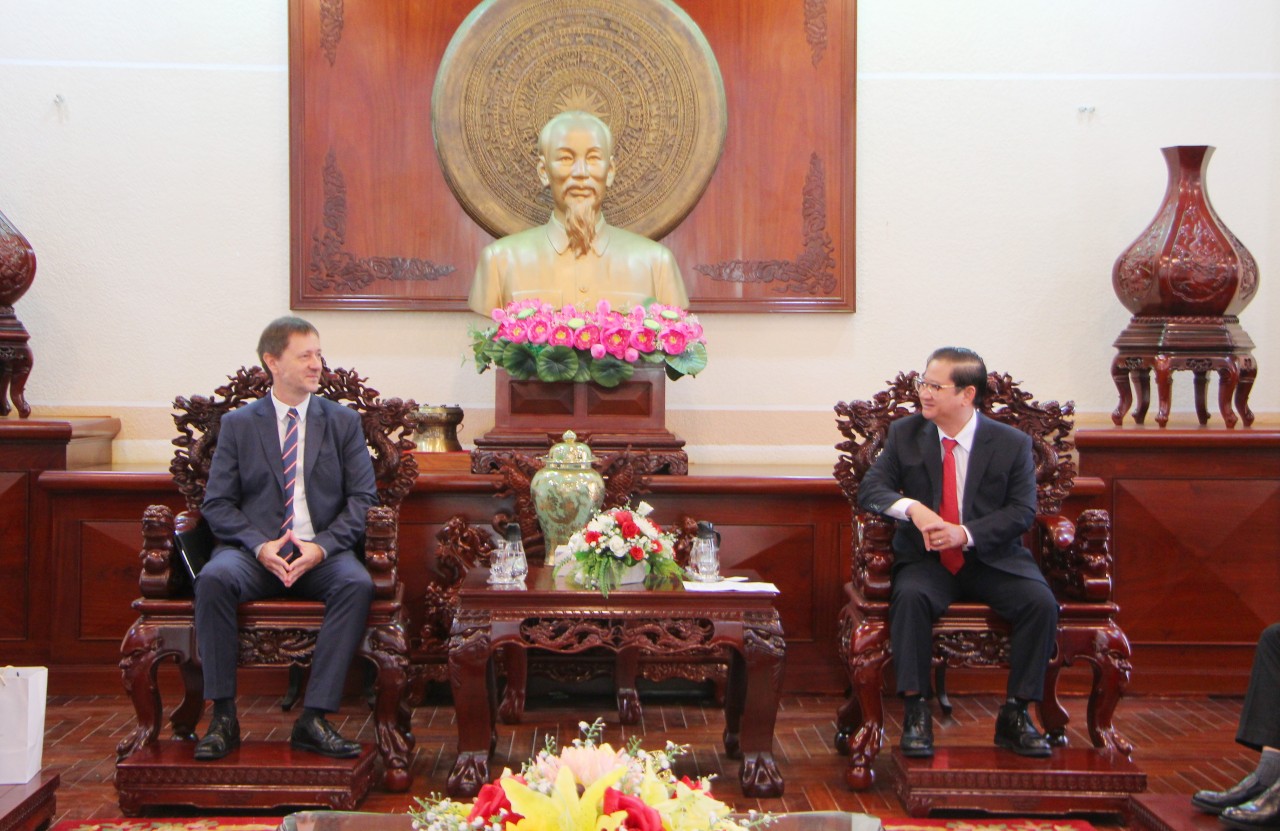 Lãnh đạo TP Cần Thơ tiếp Đại sứ Hungary tại Việt Nam