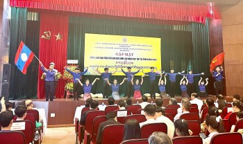 Gặp mặt, đối thoại với gần 280 lưu học sinh Lào đang học tập tại Quảng Nam