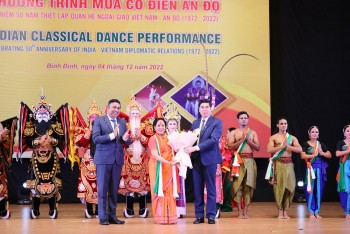 Góp phần củng cố và phát triển mối quan hệ hữu nghị giữa tỉnh Bình Định và Ấn Độ Góp phần củng cố và phát triển mối quan hệ hữu nghị giữa tỉnh Bình Định và Ấn Độ