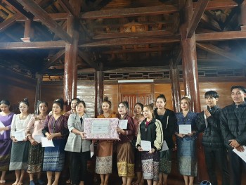 Giao lưu, gặp mặt với lưu học sinh Lào đang học tập tại Lai Châu Giao lưu, gặp mặt với lưu học sinh Lào đang học tập tại Lai Châu