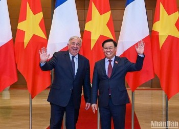 Làm sâu sắc hơn quan hệ Đối tác chiến lược Việt Nam-Pháp trên tất cả các kênh