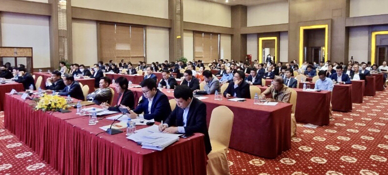 Gỡ vướng cho hoạt động đầu tư sản xuất kinh doanh của doanh nghiệp Việt Nam tại Lào