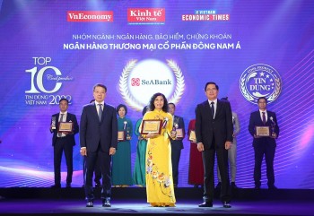 SeABank vinh dự đón nhận cùng lúc 3 giải thưởng danh giá