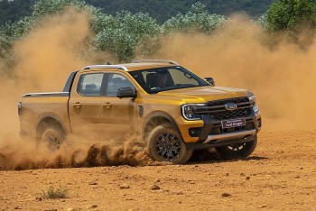 ford ranger 2023 chot gia ban chinh thuc cho khach hang viet nam