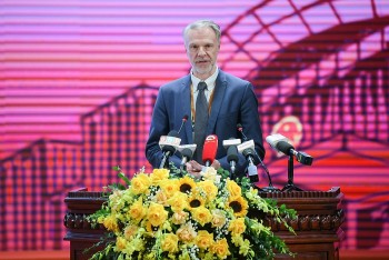 UNESCO sẵn sàng hỗ trợ Việt Nam đưa văn hóa vào trung tâm chính sách phát triển UNESCO sẵn sàng hỗ trợ Việt Nam đưa văn hóa vào trung tâm chính sách phát triển