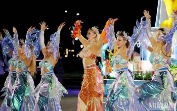 Festival hoa Đà Lạt năm 2022: Sôi động Lễ hội Carnaval đường phố