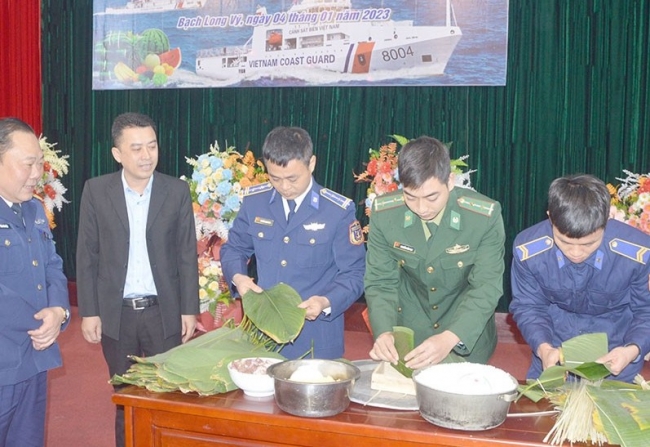 Tết sớm nơi huyện đảo tiền tiêu Bạch Long Vĩ