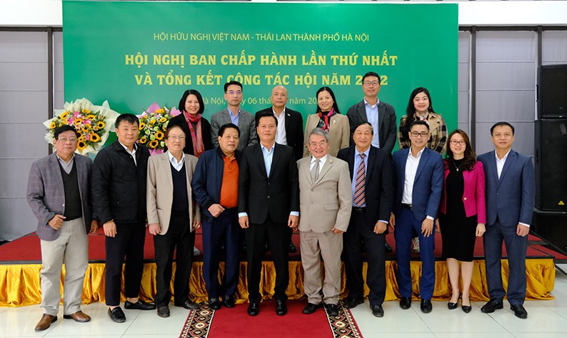 Các đại biểu Hội Hữu nghị Việt Nam – Thái Lan thành phố Hà Nội tổ chức Hội nghị Ban chấp hành lần thứ nhất và tổng kết công tác hội năm 2022.