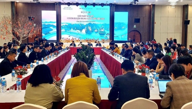 Tìm giải pháp thu hút khách du lịch Trung Quốc đến Việt Nam
