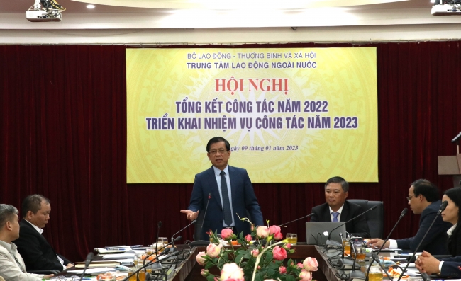 Trung tâm lao động ngoài nước: Đưa hơn 9.800 lao động đi làm việc tại nước ngoài năm 2022