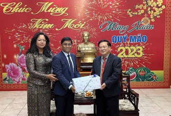 Tỉnh Rattanakiri và tỉnh Preah Sihanouk (Campuchia) thăm chúc Tết tỉnh Bạc Liêu và Kon Tum