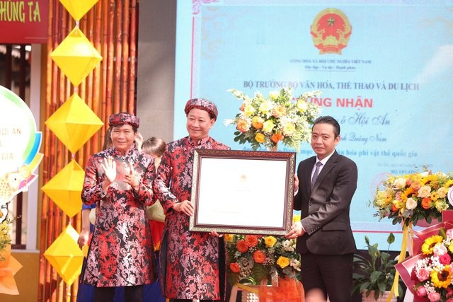Quảng Nam đón danh hiệu Di sản văn hóa phi vật thể quốc gia cho lễ hội Tết Nguyên tiêu Hội An
