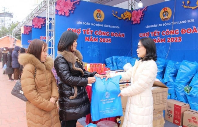Hơn 8,4 lượt triệu đoàn viên, người lao động được Công đoàn chăm lo Tết