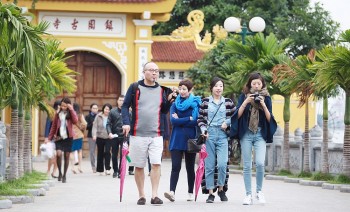Việt Nam có thể đón 4,5 triệu du khách Trung Quốc trong năm 2023 Việt Nam có thể đón 4,5 triệu du khách Trung Quốc trong năm 2023