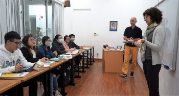 Khám phá ngôn ngữ và văn hóa Pháp tại Viện Pháp tại Hà Nội Khám phá ngôn ngữ và văn hóa Pháp tại Viện Pháp tại Hà Nội